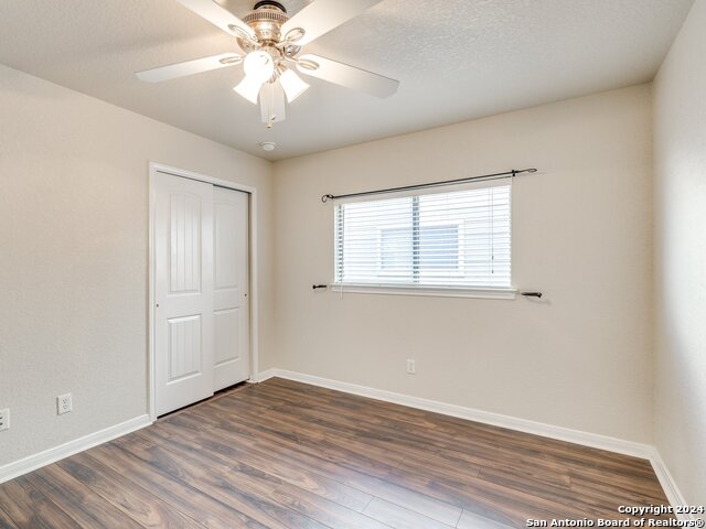 Image 19 of 26 For 143 Dusty Corral