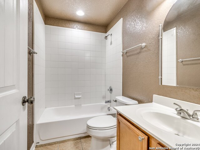 Image 21 of 26 For 143 Dusty Corral