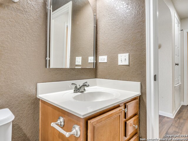 Image 22 of 26 For 143 Dusty Corral