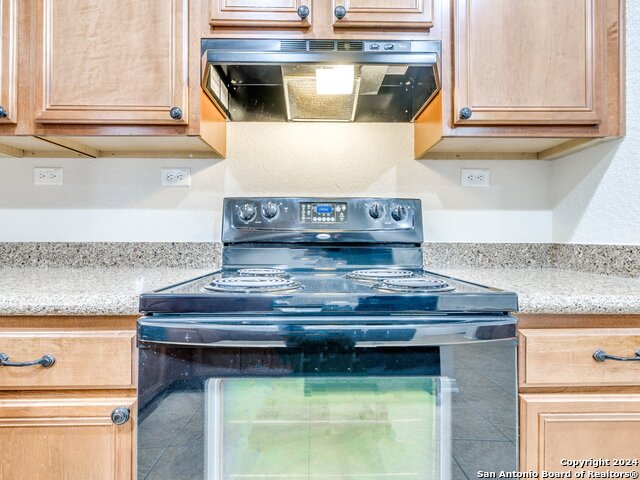 Image 6 of 26 For 143 Dusty Corral