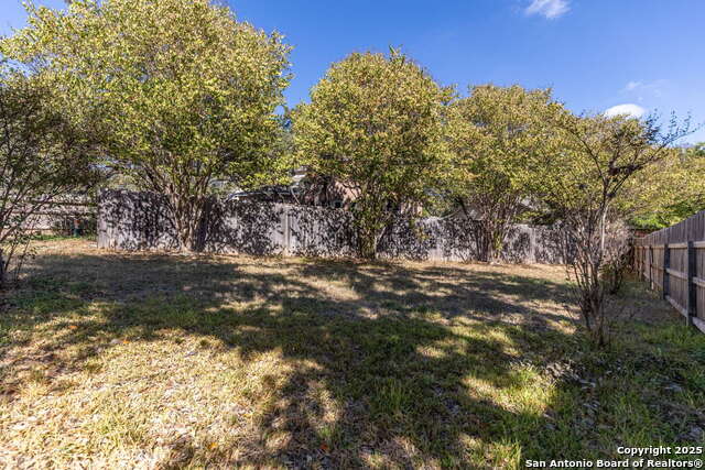 Image 30 of 33 For 10022 Sandbrook Hill