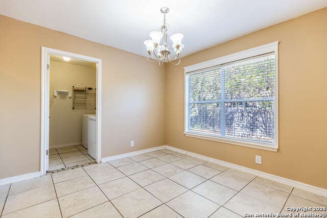 Image 8 of 33 For 10022 Sandbrook Hill