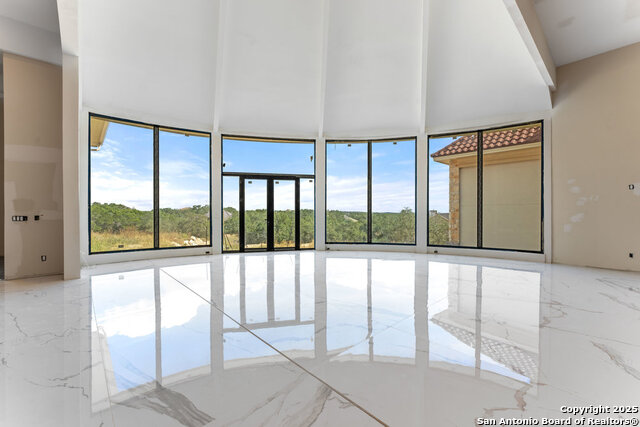 Image 22 of 42 For 5782 Copper Vly