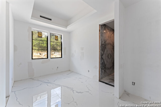 Image 32 of 42 For 5782 Copper Vly