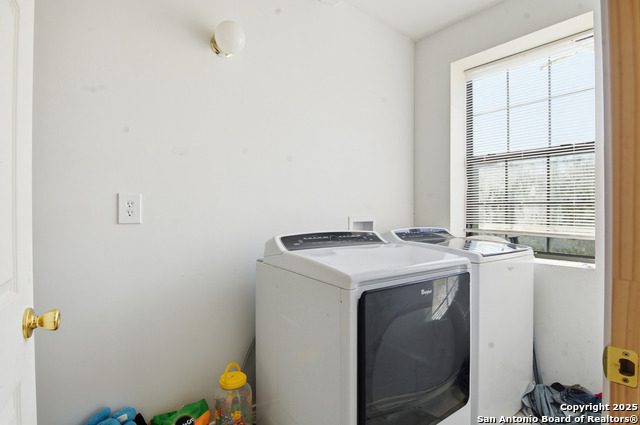 Image 20 of 26 For 411 Daniel W