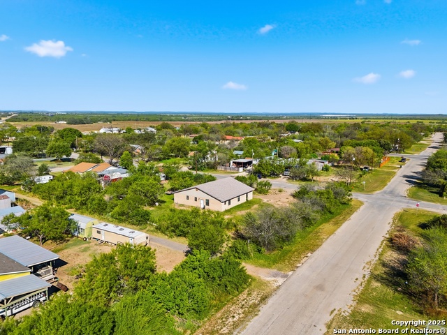 Image 23 of 26 For 411 Daniel W