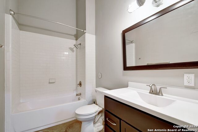 Image 6 of 25 For 3363 Commerce  Unit 144