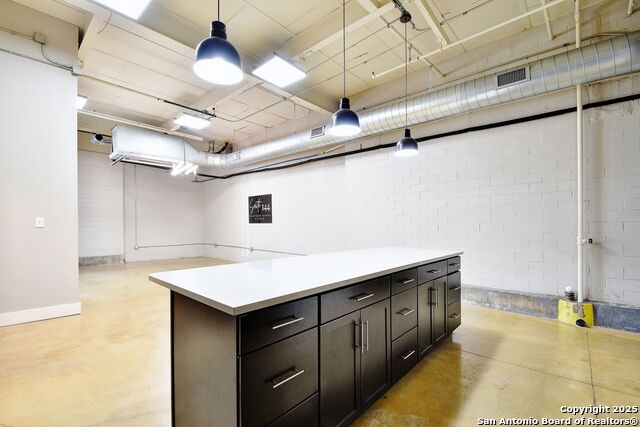 Image 9 of 25 For 3363 Commerce  Unit 144