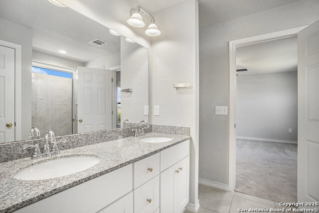 Image 14 of 34 For 8807 White Crown