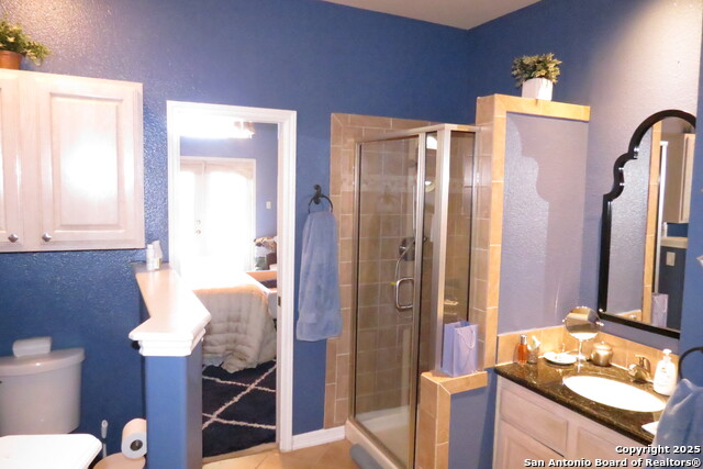 Image 13 of 38 For 2427 Redland Point