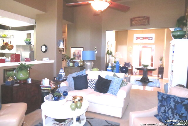 Image 30 of 38 For 2427 Redland Point