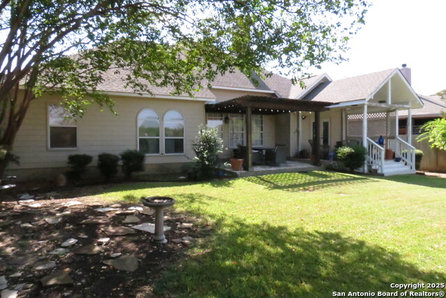 Image 36 of 38 For 2427 Redland Point