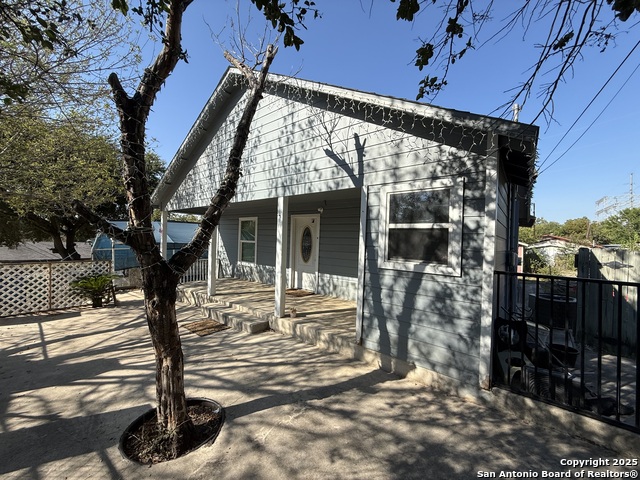 Image 3 of 23 For 359 San Horacio N