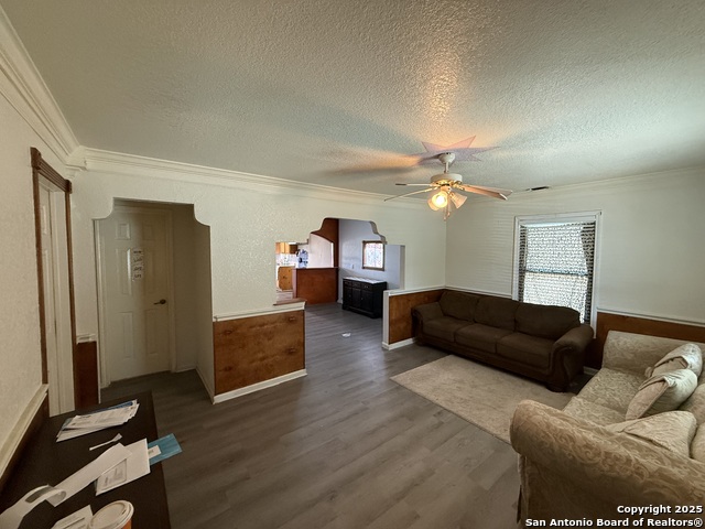 Image 5 of 23 For 359 San Horacio N