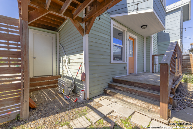 Details for 1015 Palmetto N, San Antonio, TX 78202