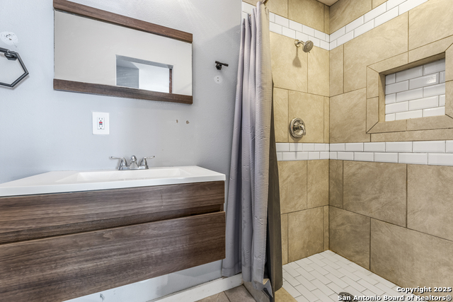 Image 14 of 16 For 1015 Palmetto N