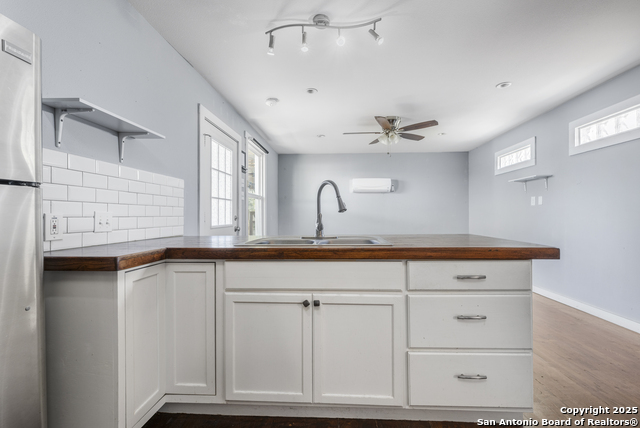 Image 9 of 16 For 1015 Palmetto N