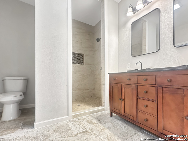 Image 15 of 21 For 307 Lyric