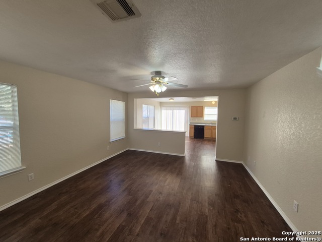 Image 3 of 30 For 102 Kenrock Ridge