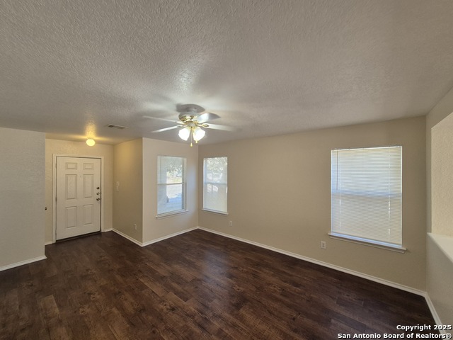 Image 4 of 30 For 102 Kenrock Ridge