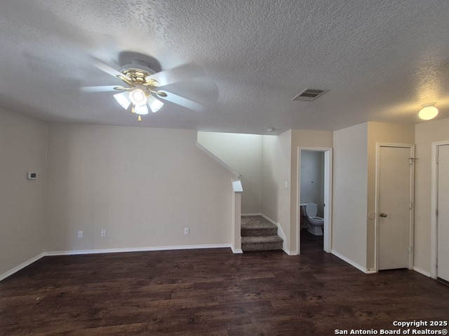 Image 5 of 30 For 102 Kenrock Ridge