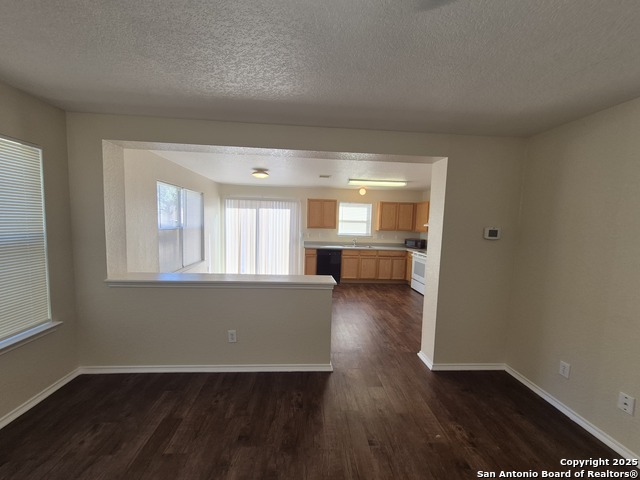 Image 6 of 30 For 102 Kenrock Ridge