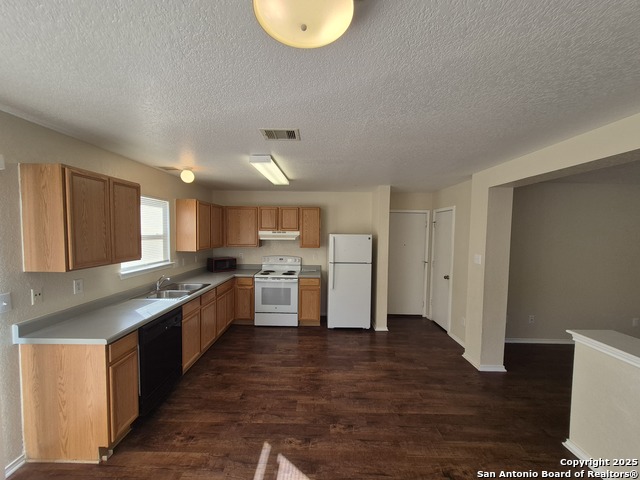 Image 9 of 30 For 102 Kenrock Ridge