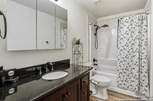 Image 26 of 35 For 7902 Live Oak