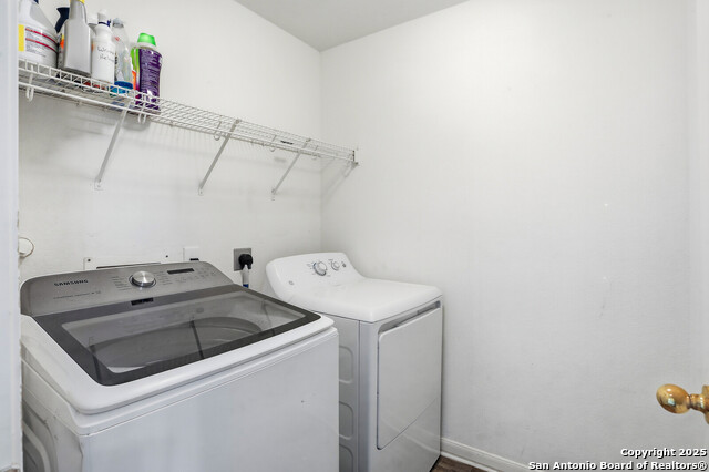 Image 28 of 35 For 7902 Live Oak