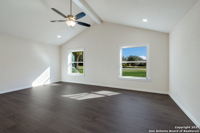 Listing photo id 8 for 355 Fm 1796  