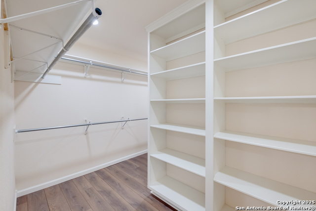 Listing photo id 12 for 355 Fm 1796  