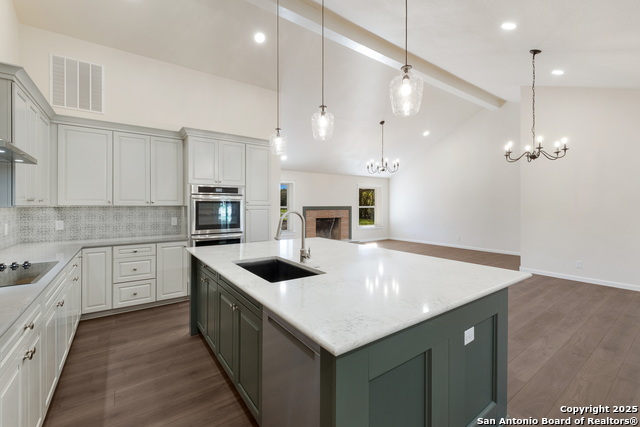 Listing photo id 4 for 355 Fm 1796  