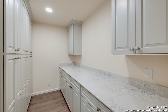 Listing photo id 5 for 355 Fm 1796  