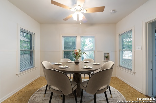 Listing photo id 5 for 465 Guenther Ave S