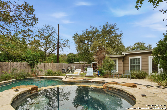 Image 24 of 36 For 112 Lyman