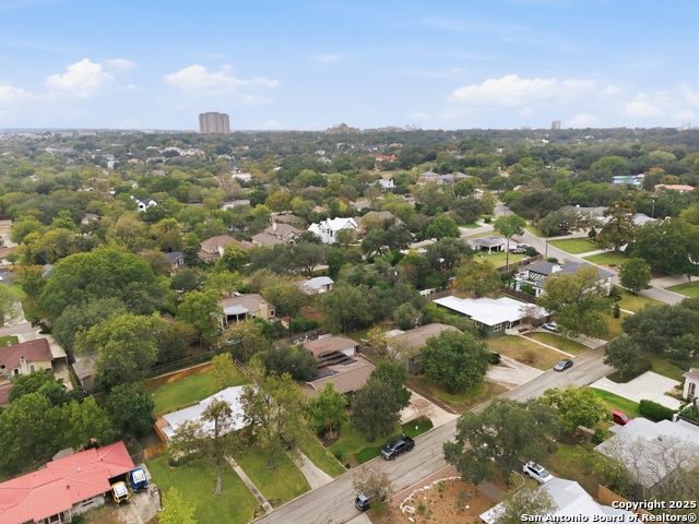 Image 35 of 36 For 112 Lyman