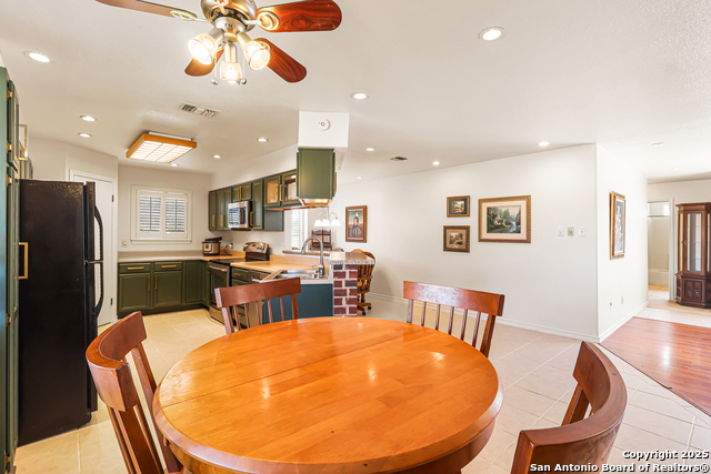 Image 10 of 50 For 626 Home Crossing