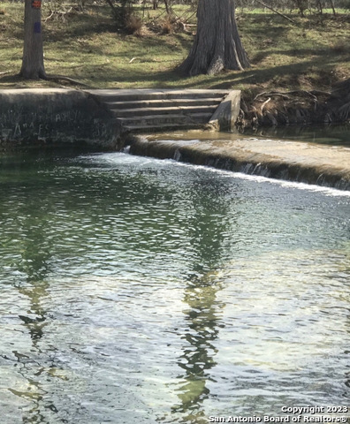 Image 3 of 12 For 557 Siesta