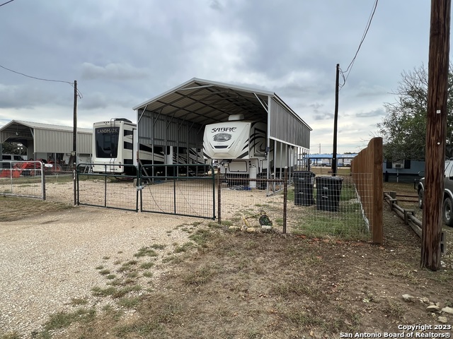 Image 9 of 12 For 557 Siesta