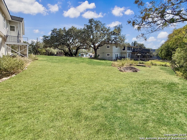 Listing photo id 0 for 1239 Amanda Lot 332