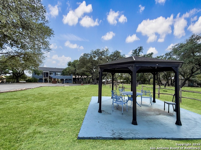 Listing photo id 4 for 1239 Amanda Lot 332