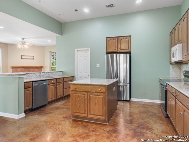 Image 20 of 80 For 4366 Whartons Dock