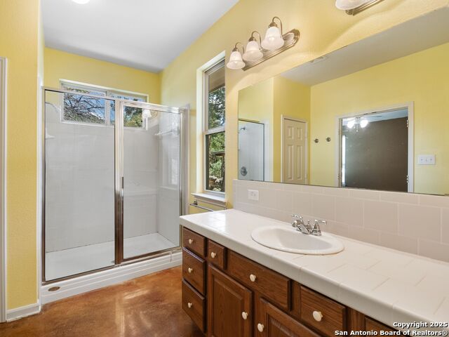 Image 23 of 80 For 4366 Whartons Dock