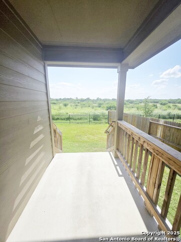 Image 21 of 25 For 437 Middle Green