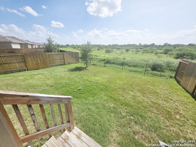 Image 22 of 25 For 437 Middle Green