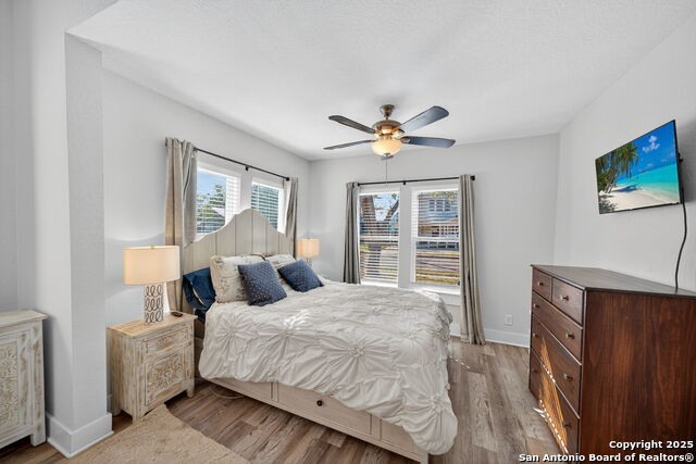 Image 15 of 27 For 226 Saint John