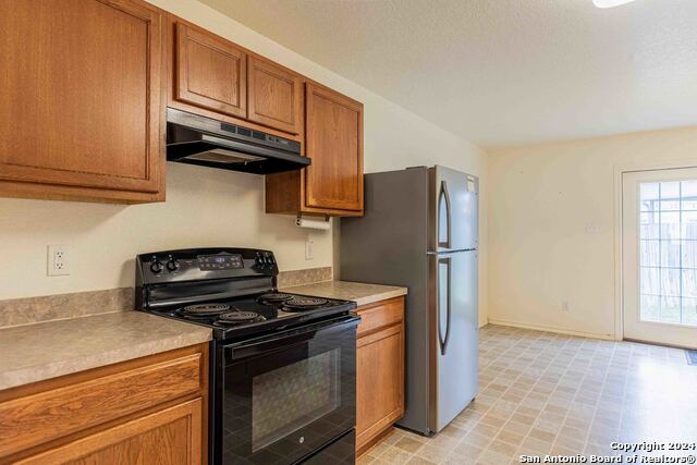 Image 13 of 40 For 3735 Amber Leaf