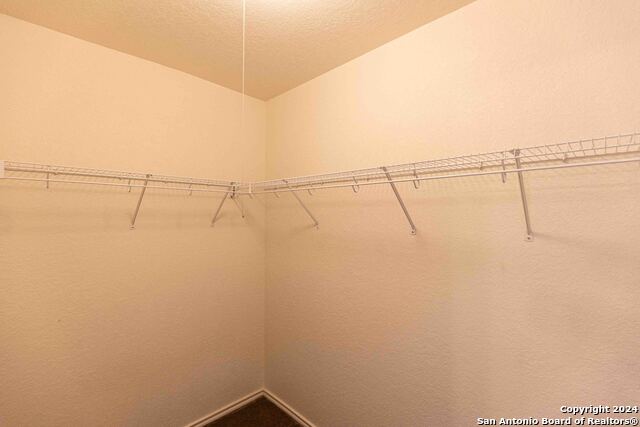 Image 25 of 40 For 3735 Amber Leaf