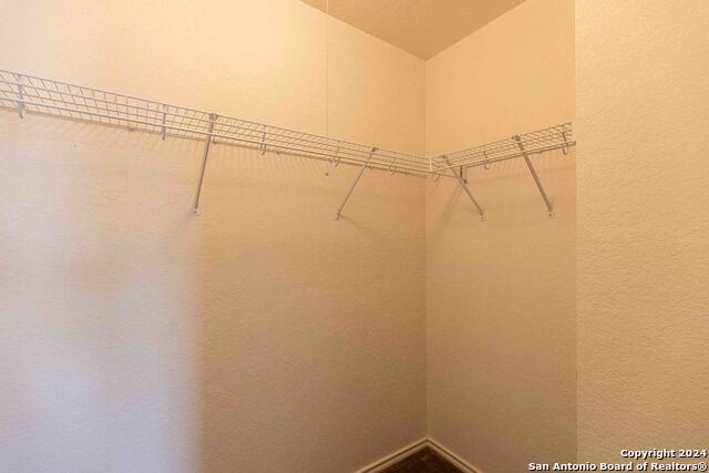 Image 29 of 40 For 3735 Amber Leaf