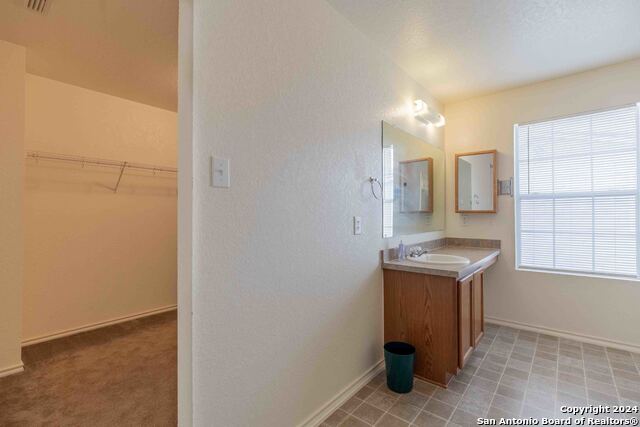 Image 32 of 40 For 3735 Amber Leaf